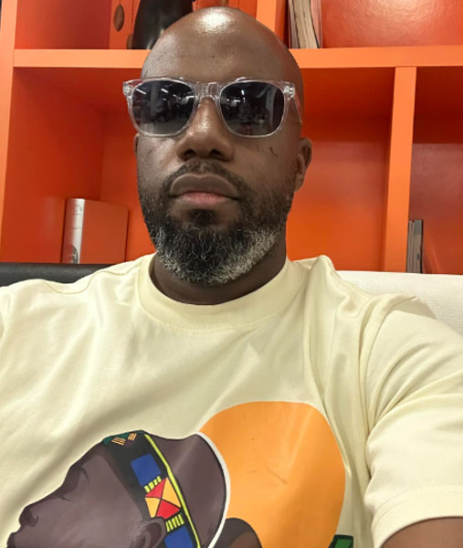  Damani Van Dunem